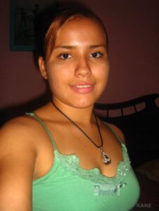 Dianita mexicana desnuda