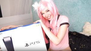 [VIDEO] Belle Delphine Christmas