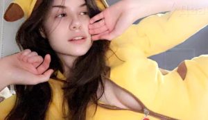 Hana Owo - Pikachu