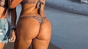 Belu Lucius close up tits